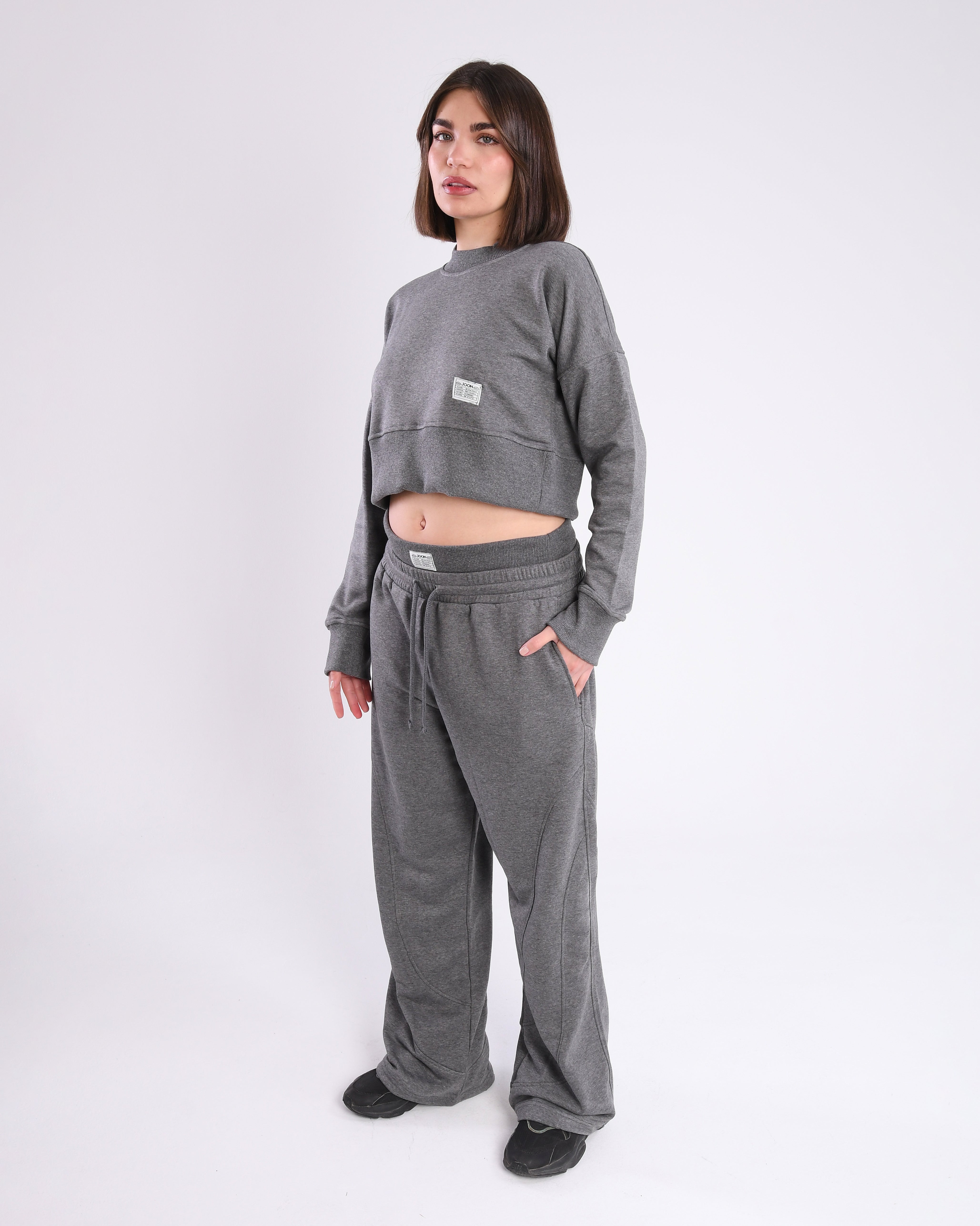 新品　T. japan sweat cropped tops スウェット　グレー Heritage Crewneck Sweatshirt - Grey | Levi's® US